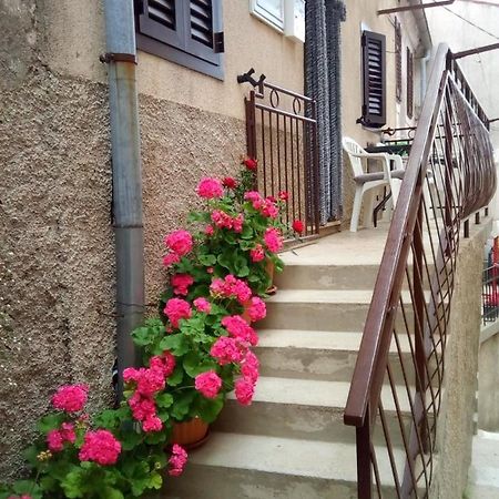 Apartment Nadija Brseč Εξωτερικό φωτογραφία