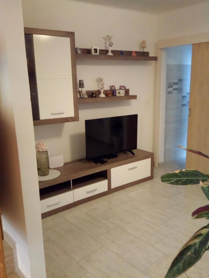 Apartment Nadija Brseč Εξωτερικό φωτογραφία